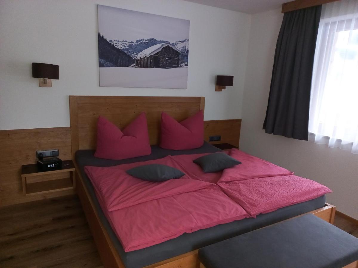 Apartament Haus Alpenflora Flirsch Zewnętrze zdjęcie